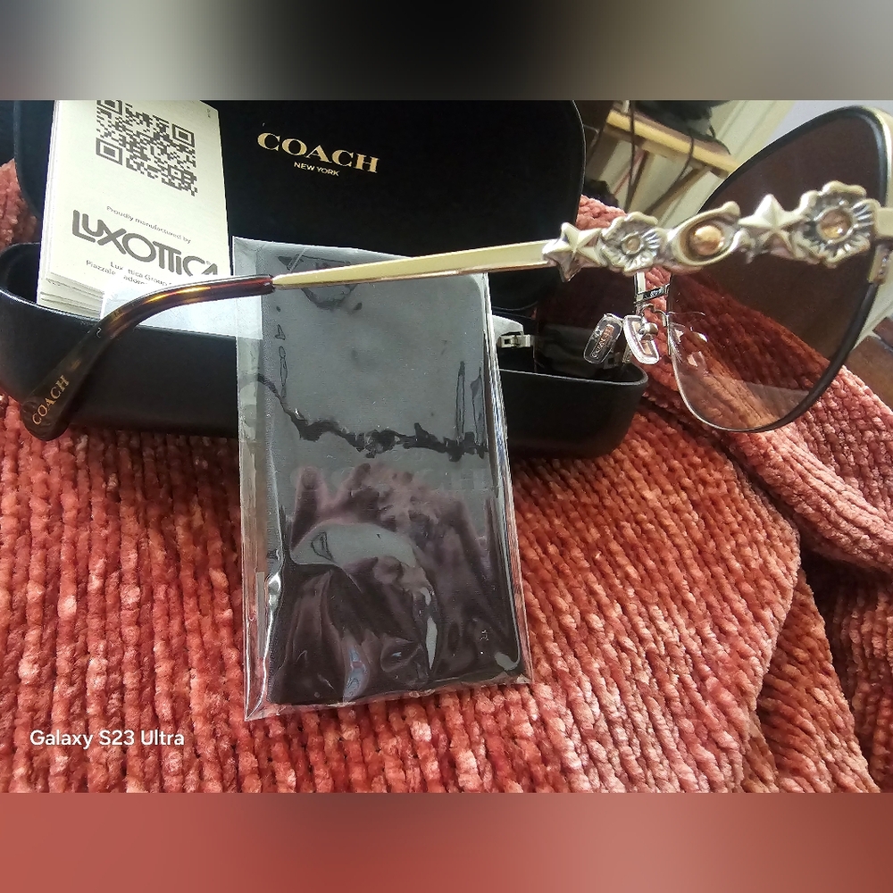 Coach HC7118B Brown Sunglasses - Picture 10 of 11